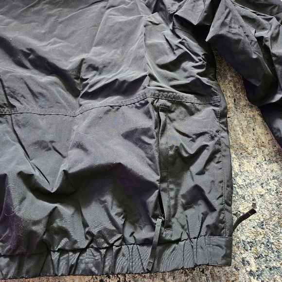 5.11 Tactical 5 in 1 jacket - Picture 8 of 10